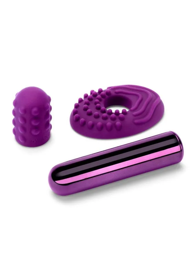 Le Wand Le Wand Bullet Rechargeable Vibrator with Textured Silicone Sleeve and Ring Female Sex Toys Le Wand Le Wand Bullet Rechargeable Vibrator with Textured Silicone Sleeve and Ring Female Sex Toys
